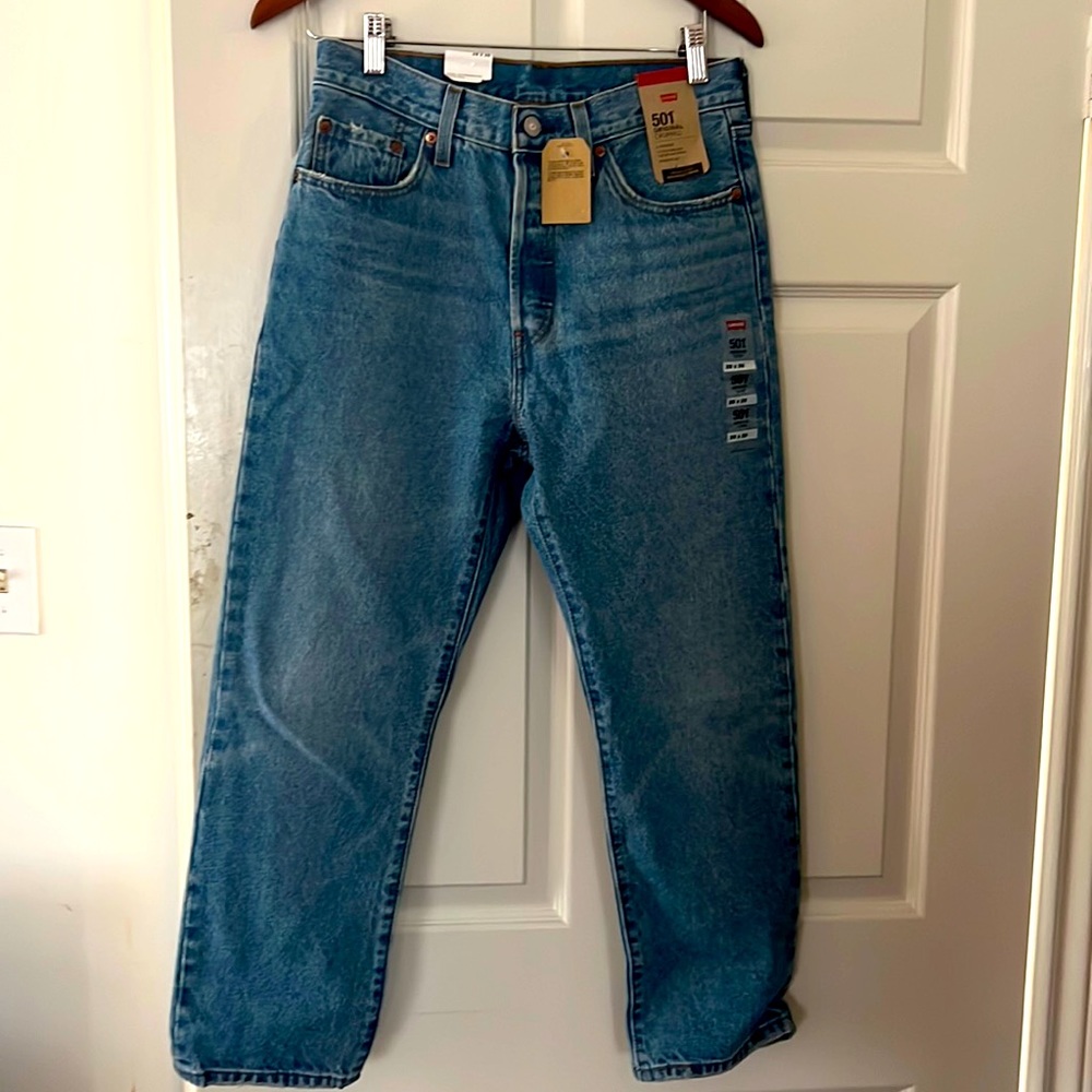 NWT Levi’s 501 cropped jeans 28/26